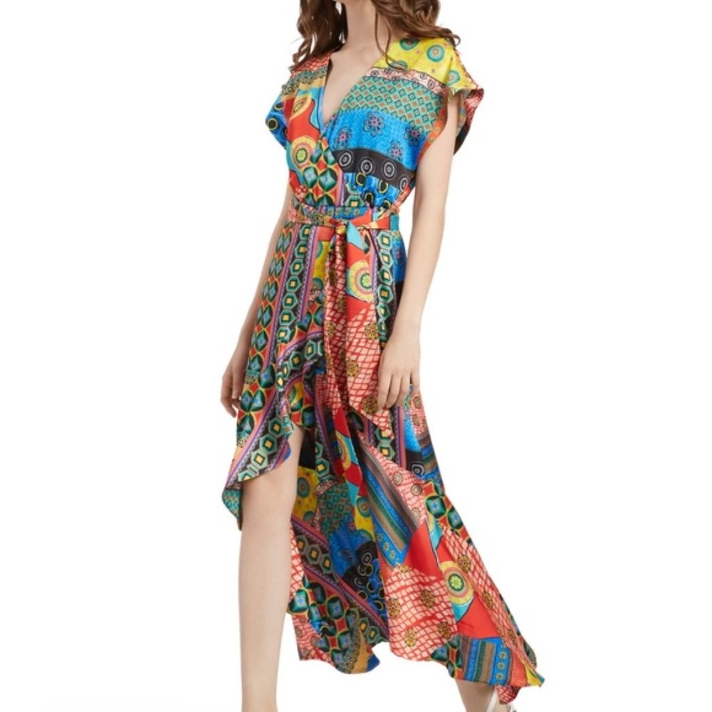 Alice + Olivia Dani Cap-Sleeve Ruffle Kimono Dress